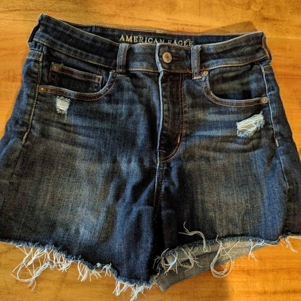 American Eagle shorts super high rise shortie 2
